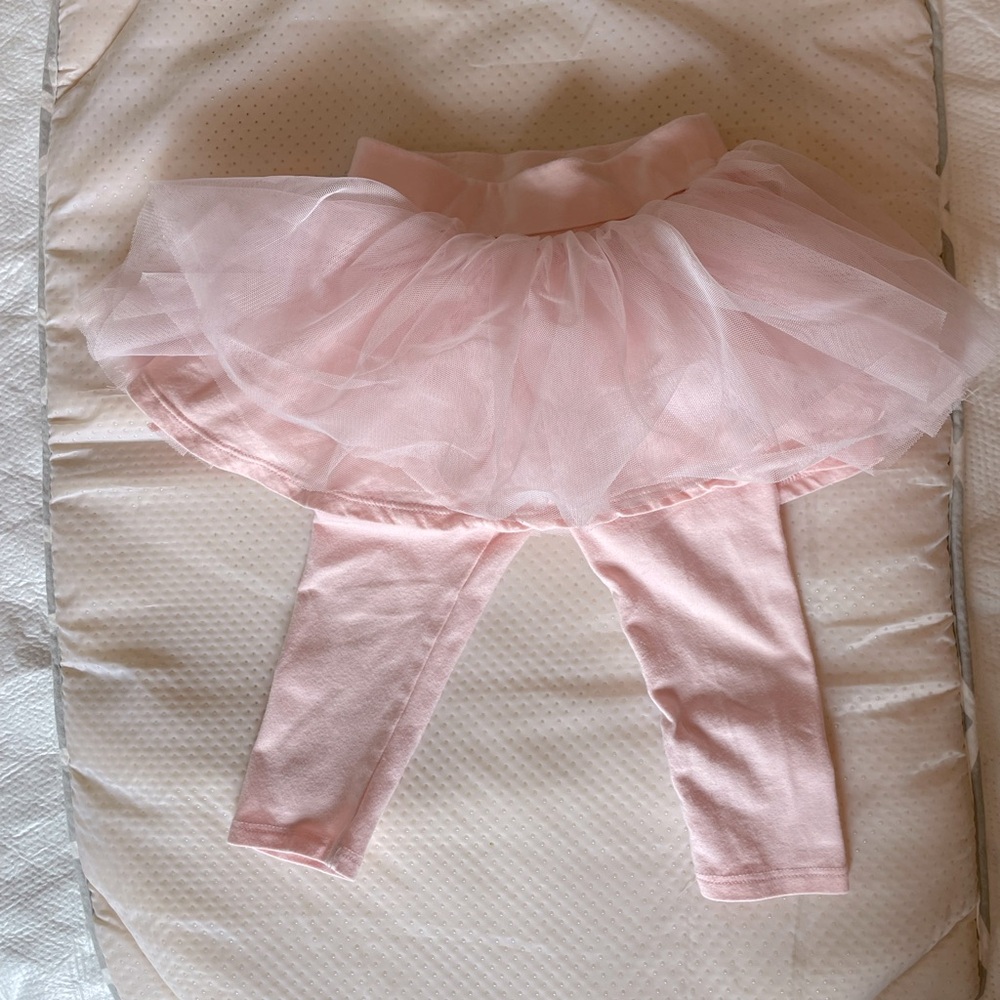 Baby Gap Pink knit Tutu pants size 18-24mos